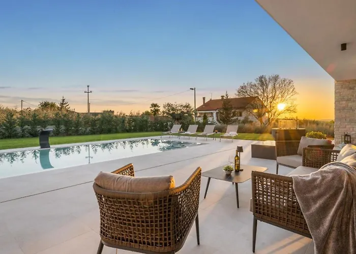 Asmoa By Guide Vila *