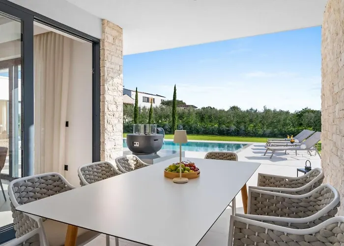 Villa Asmoa By Guide *