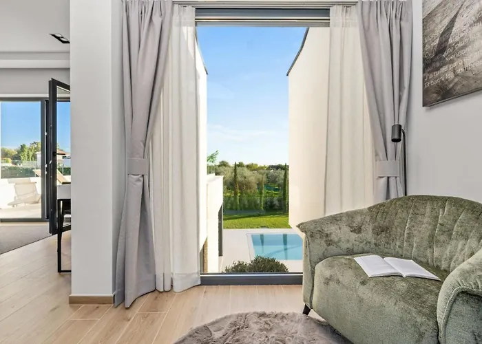 Asmoa By Guide Vila *