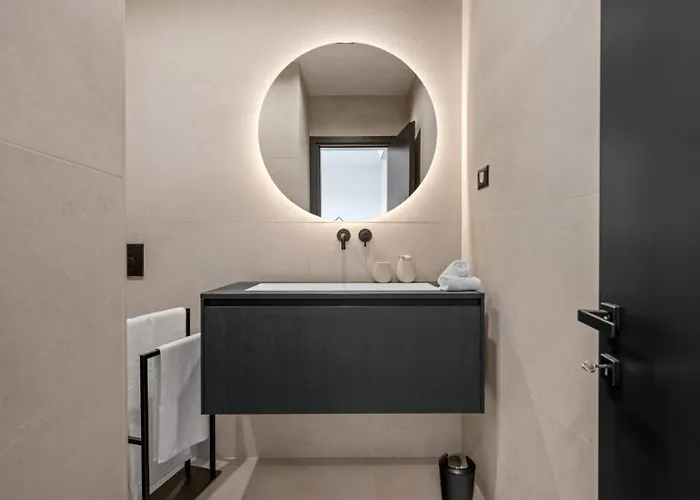 Asmoa By Guide Visnjan