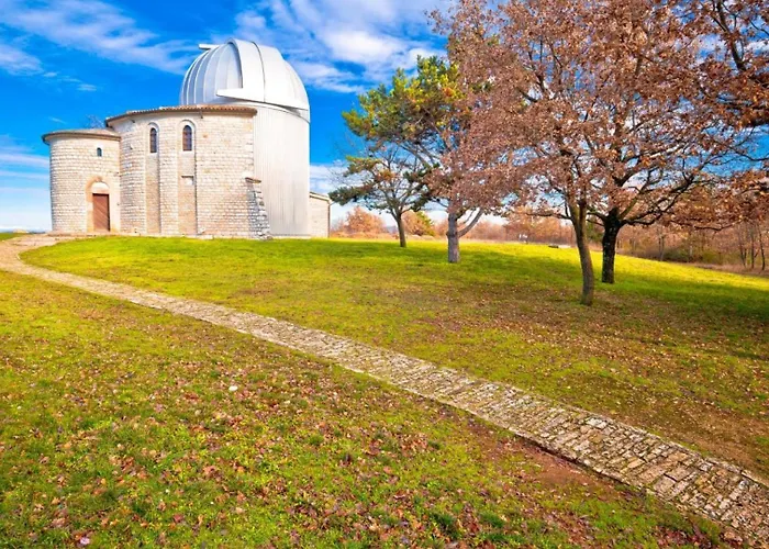 Asmoa By Guide * Visnjan